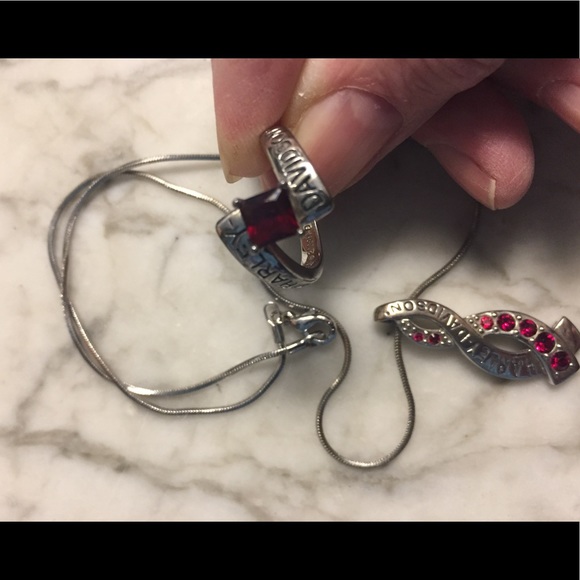 Harley Davison necklace and ring - Picture 2 of 7